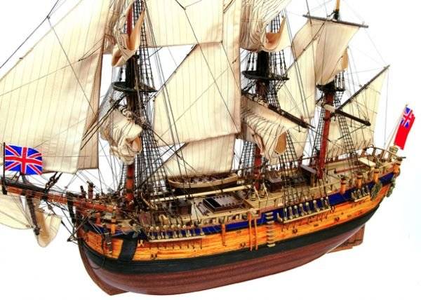 Faire monter une maquette de bateau en bois ou plastique avec peinture marine et montage soigné en France