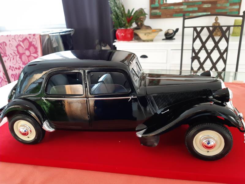 maquette traction 15/6 Heller 1/8 montée par Dominique Camara