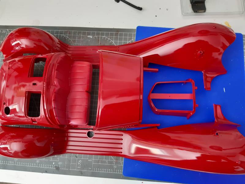 Service de peinture maquette professionnel auto  pour échelle 1/8eme avec finition haut de gamme par Atelier Camara