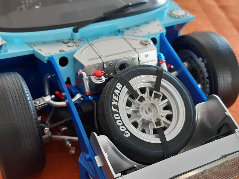 Faire monter une maquette 1/12 plastique F1, Le Mans ou GT avec peinture et finitions réalistes