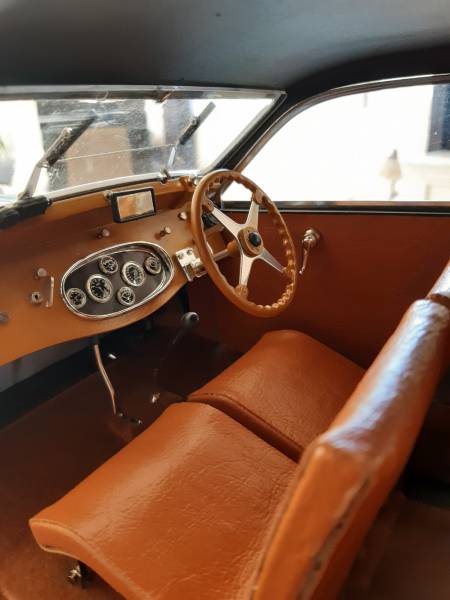 interieur cuir Bugatti T50 1/8 pocher