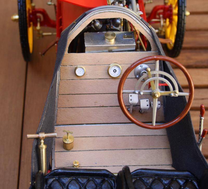 plancher bois Fiat 130HP 1/8 pocher